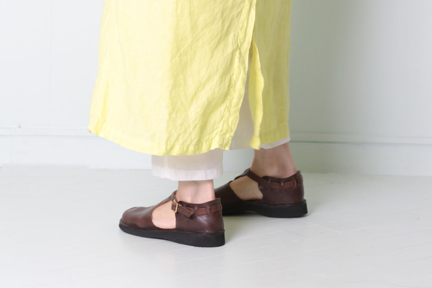 T-Strap_Brown